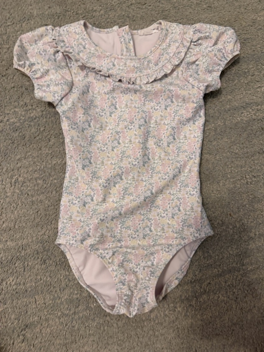 Minnow, 4 one piece bathing suit set, size: 3/4, excellent condition - Picture 10 of 14